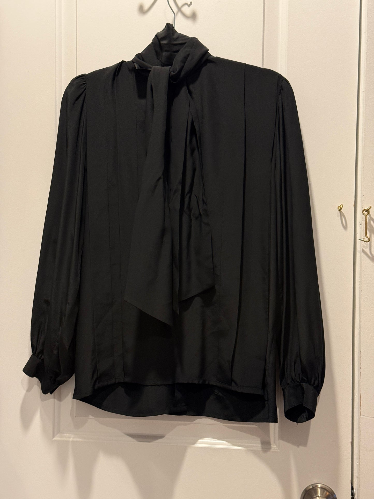 LSV 1980s Oleg Cassini silk tie neck blouse fits XS-S