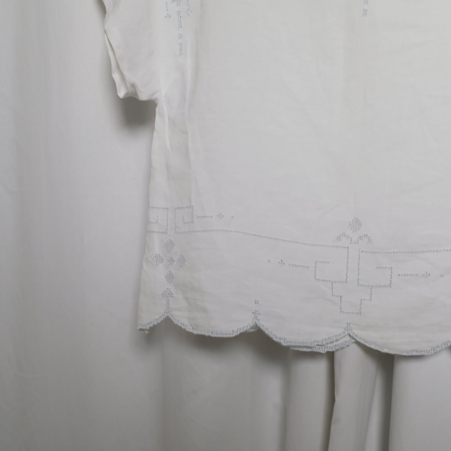 Upcycled linen + crochet tablecloth boxy tee