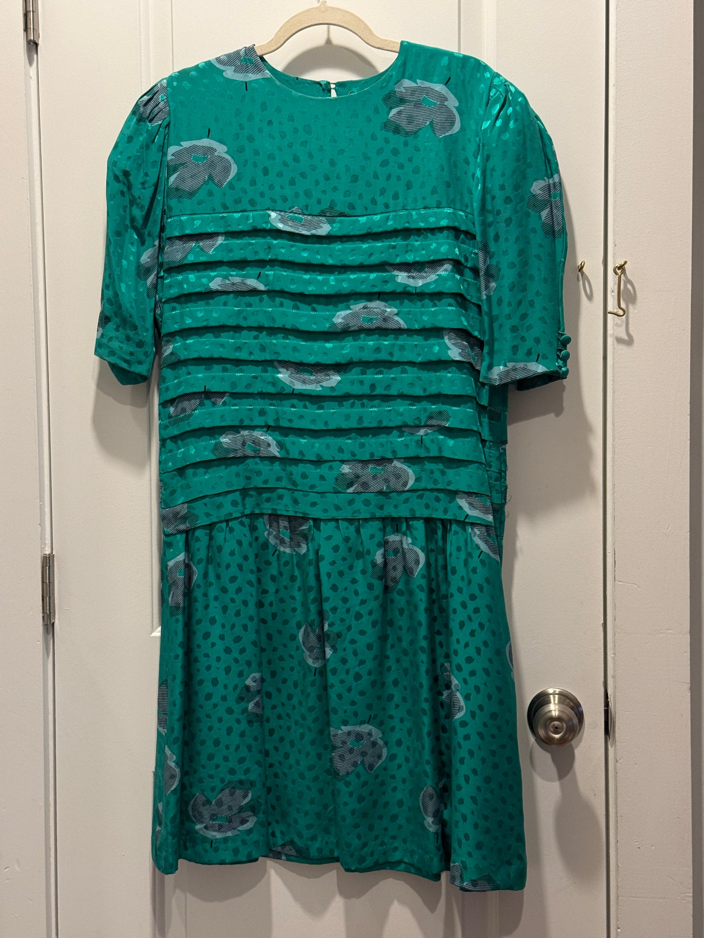 LSV 1980s Silk print dropped waist dress fits S-M