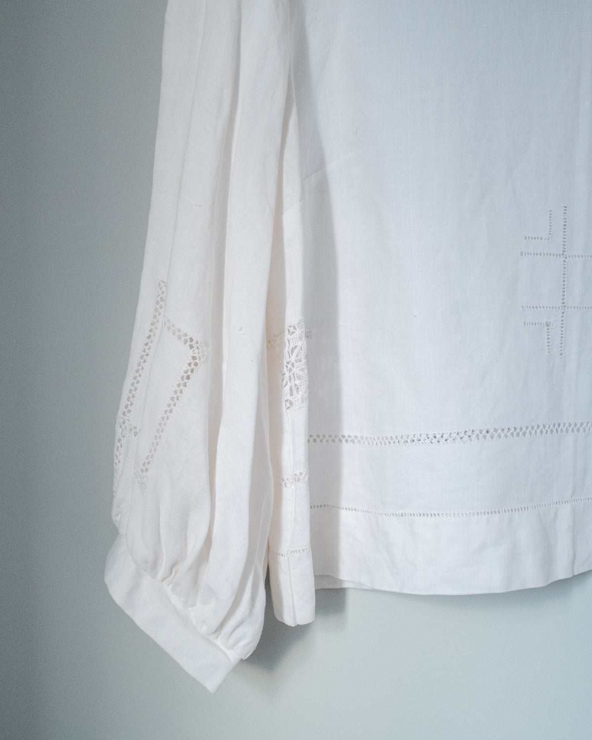 Puff Sleeve Blouse - Linen Openwork (Size 3)