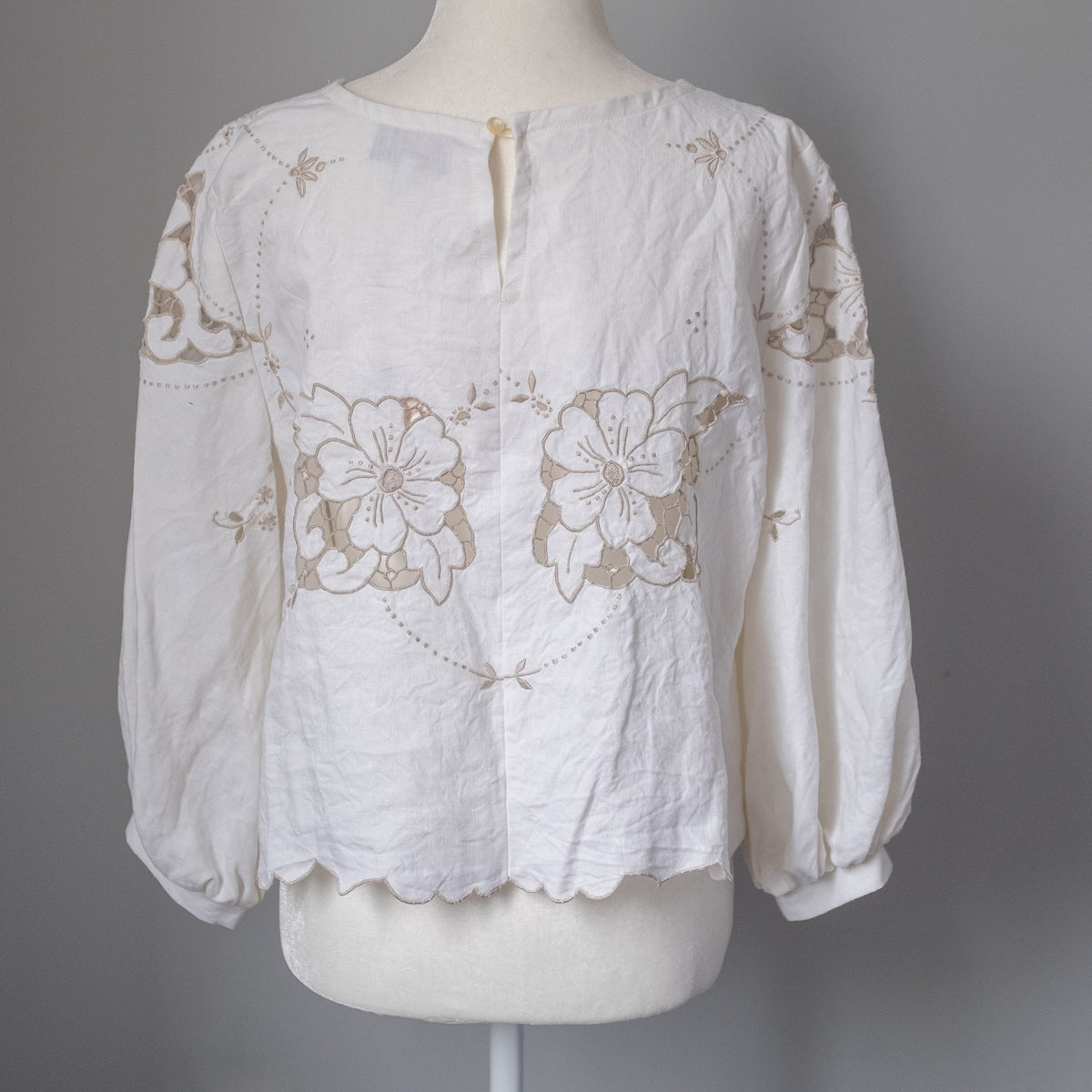 Puff Sleeve Blouse - Cream Linen Floral (Size 2)
