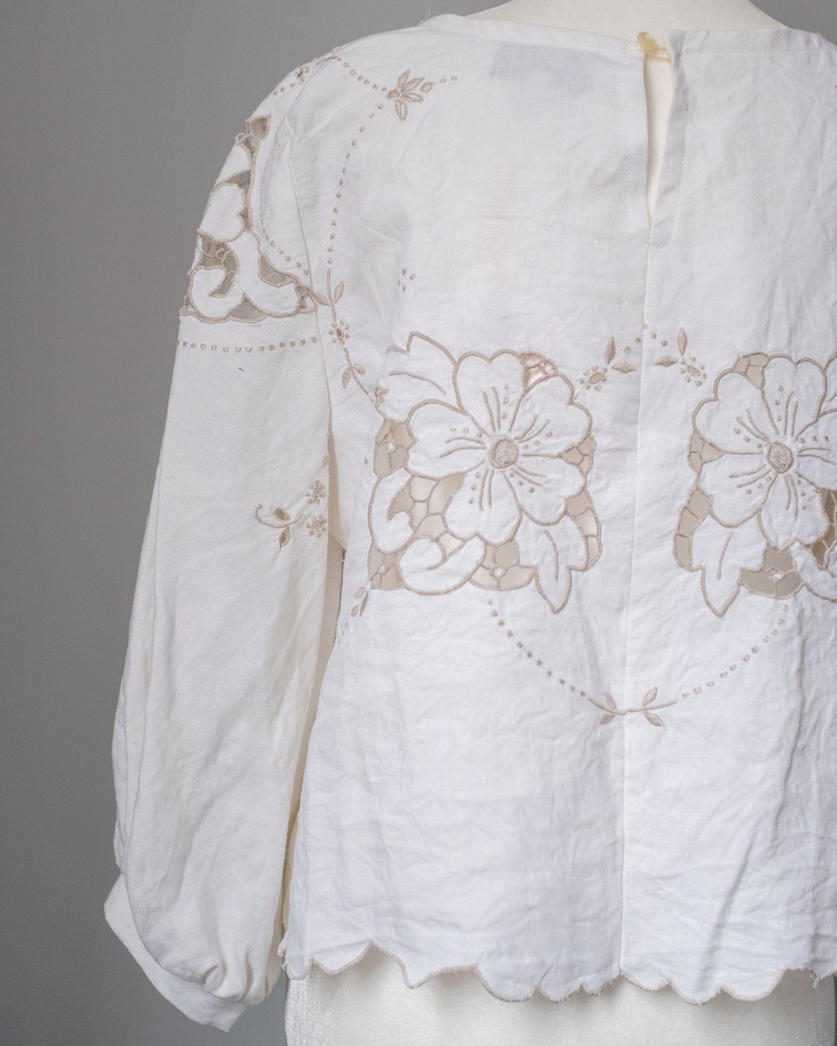 Puff Sleeve Blouse - Cream Linen Floral (Size 2)