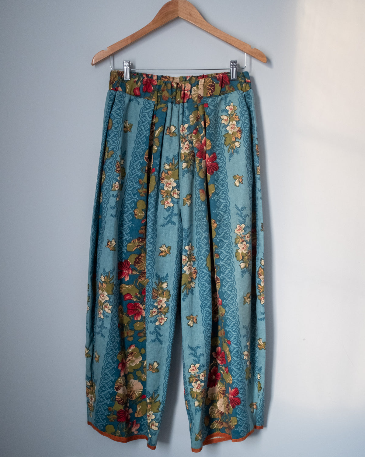 Fall Barrel Pant - Lively Floral (Size 2)