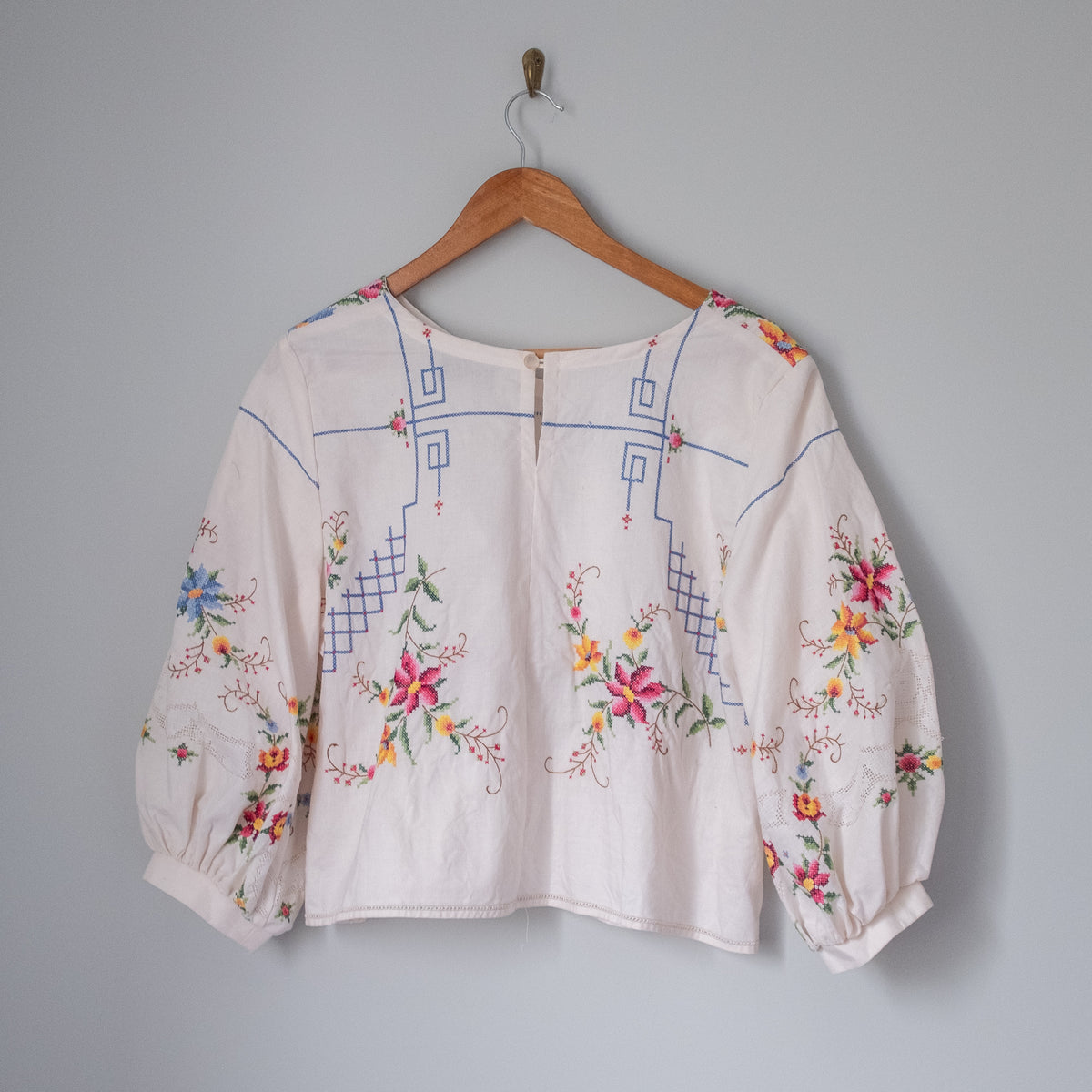 Puff Sleeve Blouse - Floral Needlepoint (Size 3)
