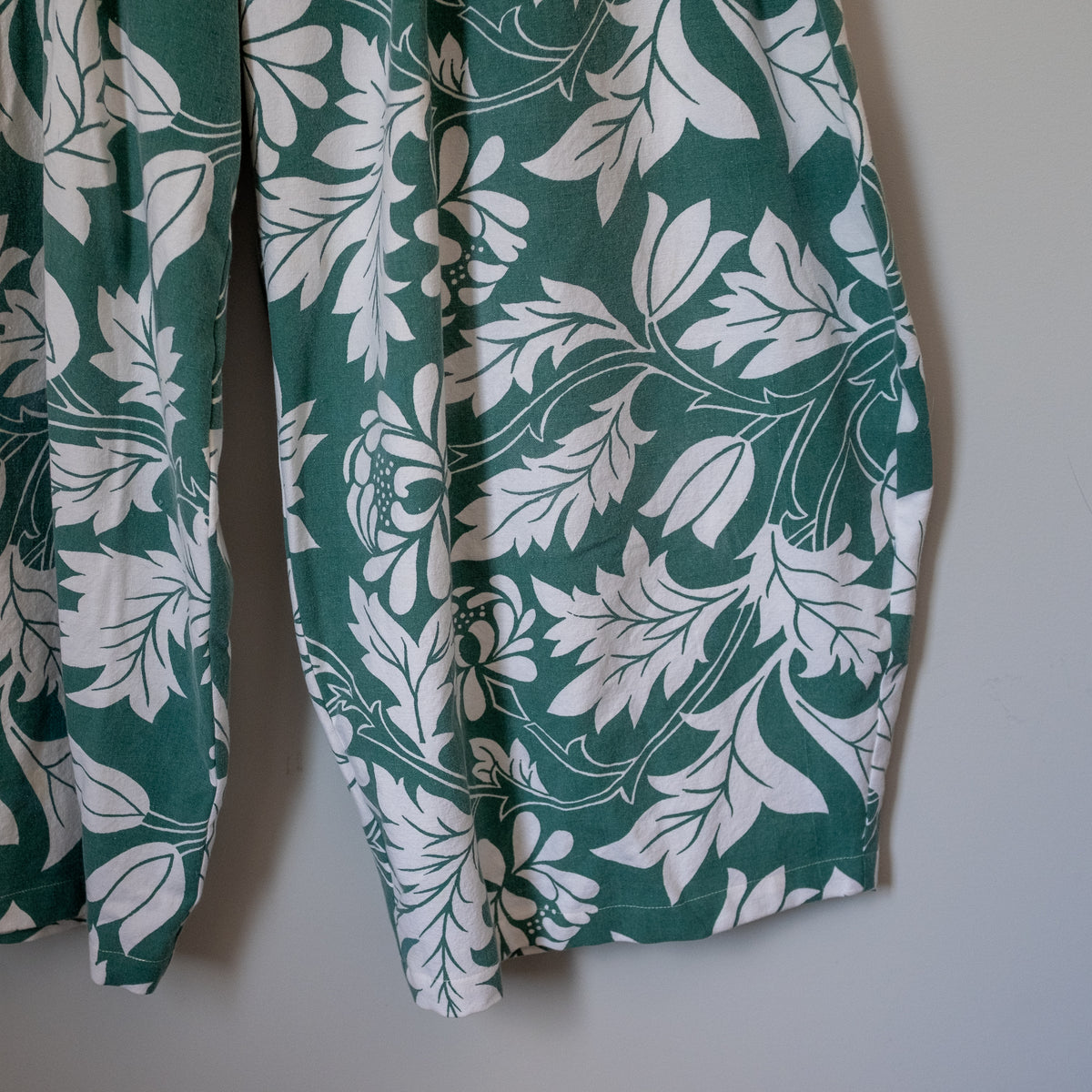 Summer Barrel Pant - Washed Green Floral