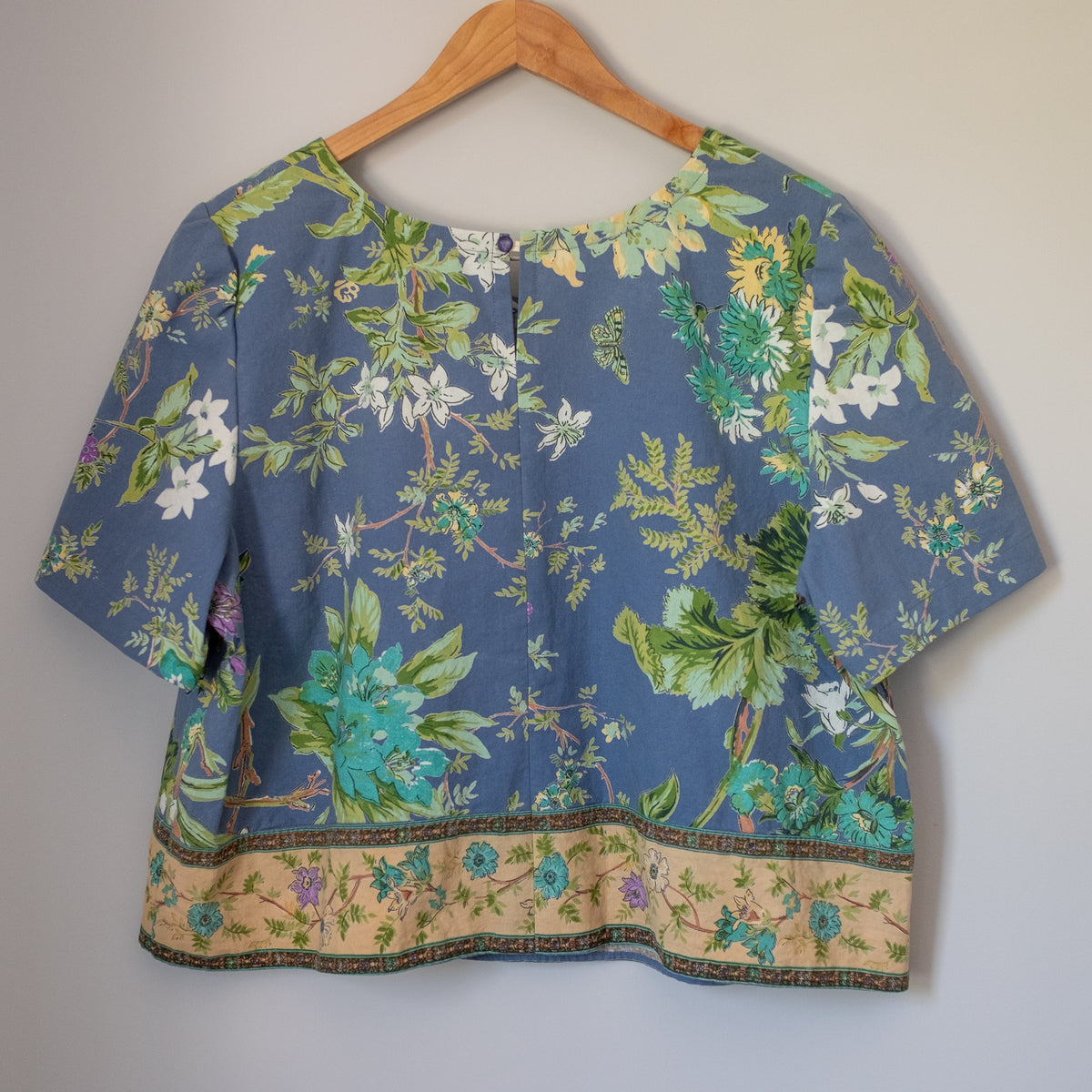 Summer Cropped Blouse - Country Floral